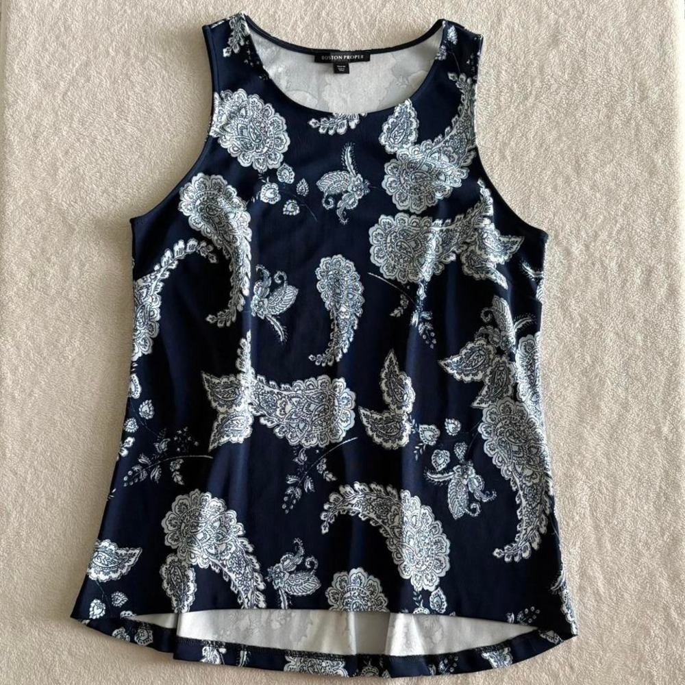 Boston Proper Navy White Paisley Flowy Tank EUC Medium